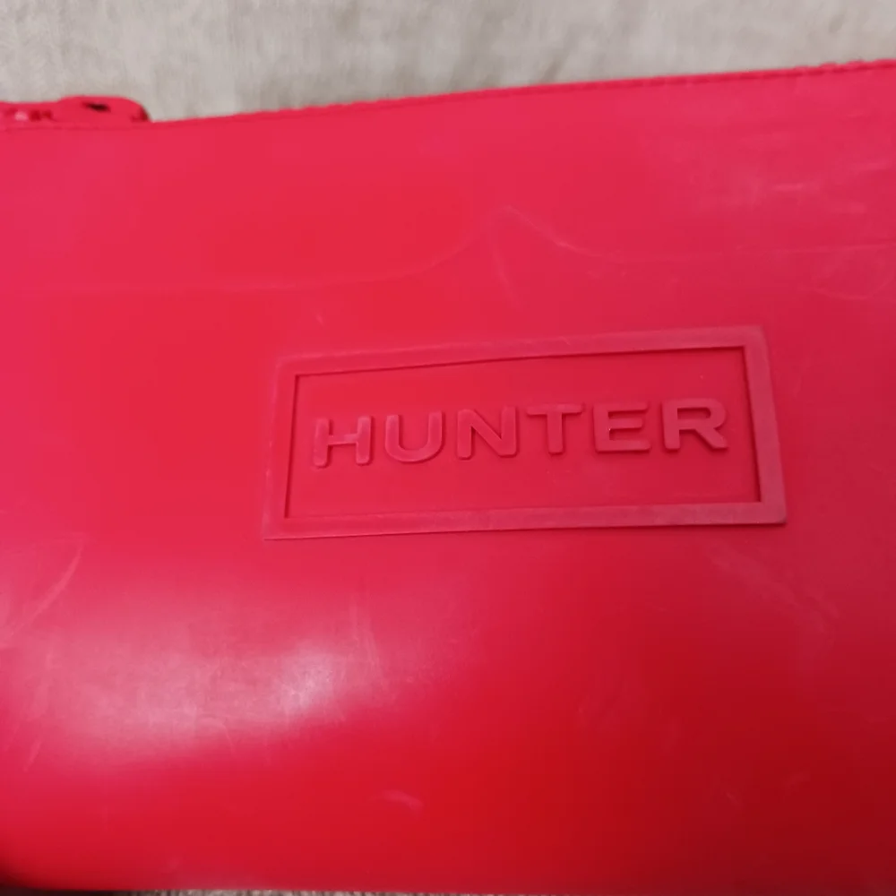 Hunter for Target size red